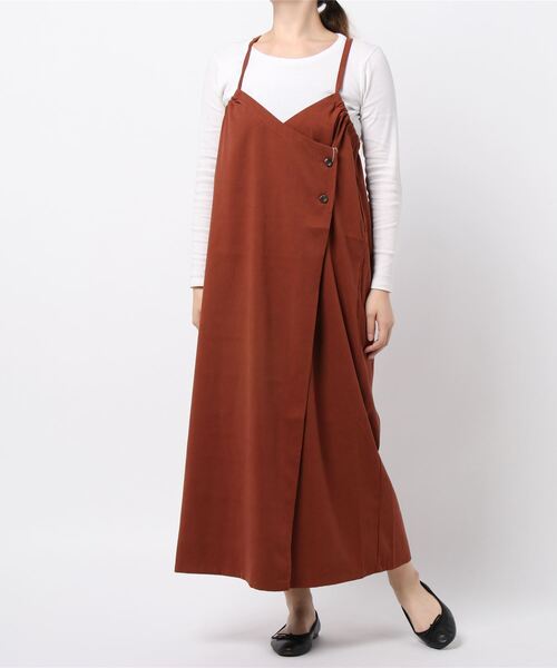 STYLEBLOCK(スタイルブロック)の「起毛ラップキャミワンピース(ワンピース・レディース・ブラック/パープル/ライトベージュ/オレンジ・M)」の7枚目の写真