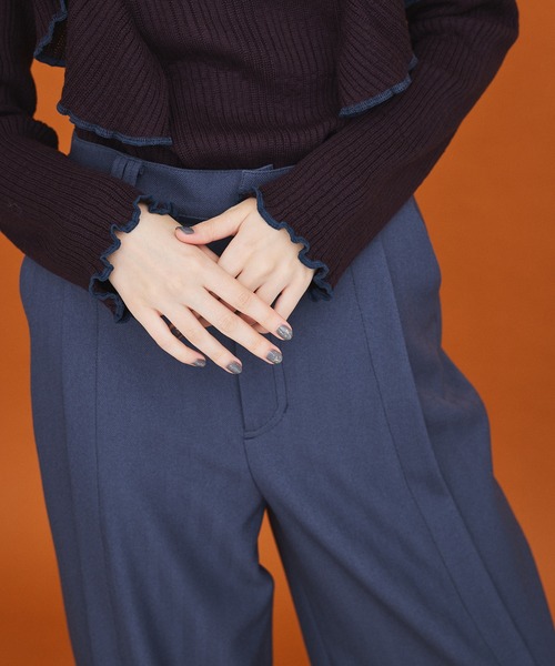 【INella(イネラ)】ラッフルメローニットトップス INella（イネラ）の「【INella(イネラ)】ラッフルメローニットトップス