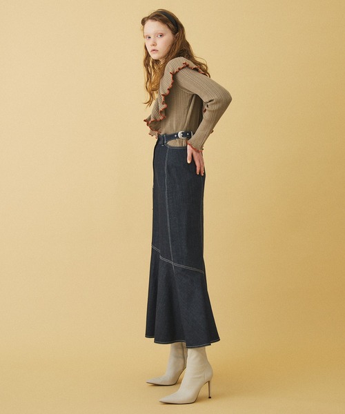 INella（イネラ）の「【INella(イネラ)】ラッフルメローニットトップス（ニット/セーター・レディース・ベージュ/ブラウン/ブルー・FREE）」の13枚目の写真