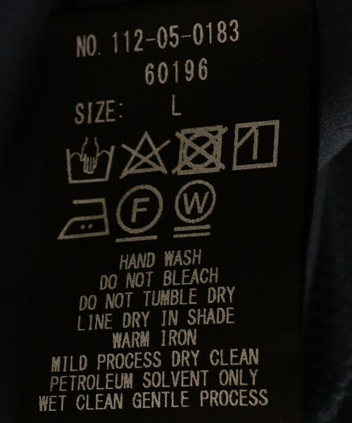 SHIPS（シップス）の「SHIPS: 吸湿発熱 スムース ハイネック プルオーバー（Tシャツ/カットソー・メンズ・ダークグレー/ナチュラル/キャメル/ロイヤルブルー・SMALL/MEDIUM/LARGE）」の14枚目の写真