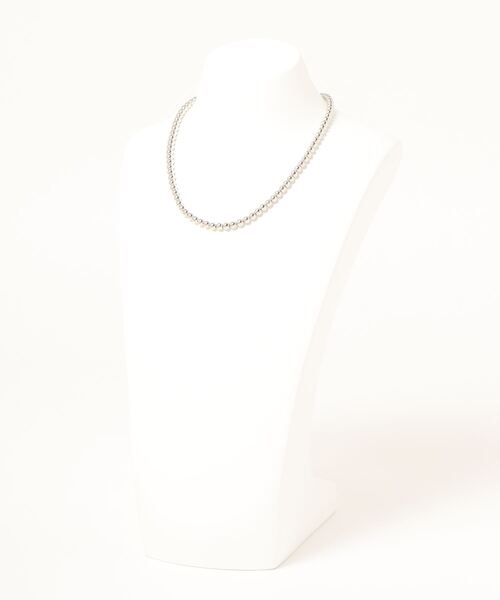 LOWRYS FARM（ローリーズファーム）の「マンテルネックレス　933069（ネックレス・レディース・シルバー系その他/シルバー/アイボリー・FREE）」の4枚目の写真