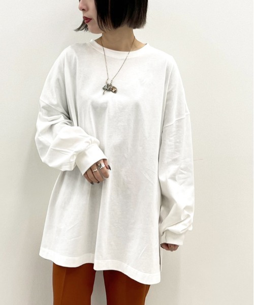 apres jour mignon(アプレジュールミニョン)の「BIGスリット入りロンT 【ZOZOTOWN限定アイテム】(Tシャツ/カットソー・レディース・アイボリー/ダークブルー/ブラック/オフホワイト・X-LARGE/フリー)」の5枚目の写真