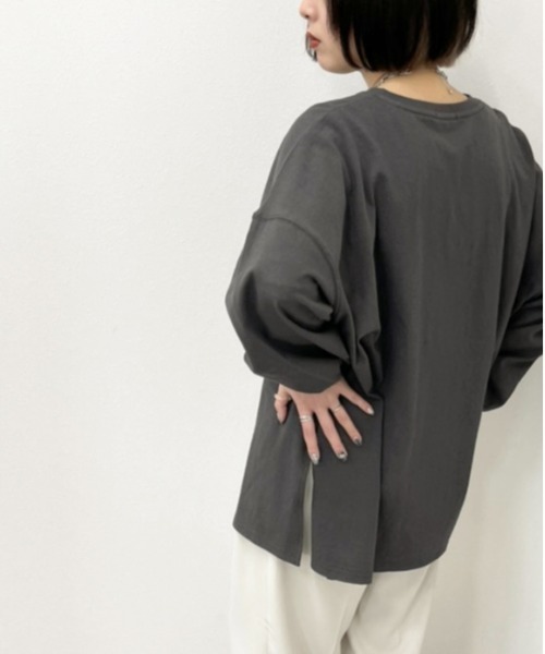 apres jour mignon(アプレジュールミニョン)の「BIGスリット入りロンT 【ZOZOTOWN限定アイテム】(Tシャツ/カットソー・レディース・アイボリー/ダークブルー/ブラック/オフホワイト・X-LARGE/フリー)」の22枚目の写真