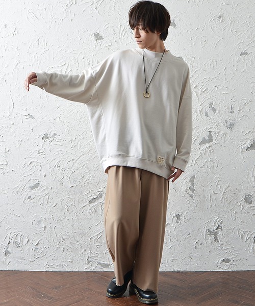 MinoriTY（マイノリティ）の「スウェット ビッグシルエット ドルマンスリーブ 長袖トレーナー 春服 冬服（スウェット・メンズ・アイボリー/ブルー/パープル/モカ/チャコール/グリーン/グレー系その他/ネイビー・FREE）」の21枚目の写真