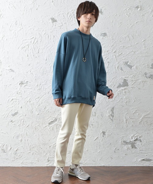 MinoriTY（マイノリティ）の「スウェット ビッグシルエット ドルマンスリーブ 長袖トレーナー 春服 冬服（スウェット・メンズ・アイボリー/ブルー/パープル/モカ/チャコール/グリーン/グレー系その他/ネイビー・FREE）」の15枚目の写真