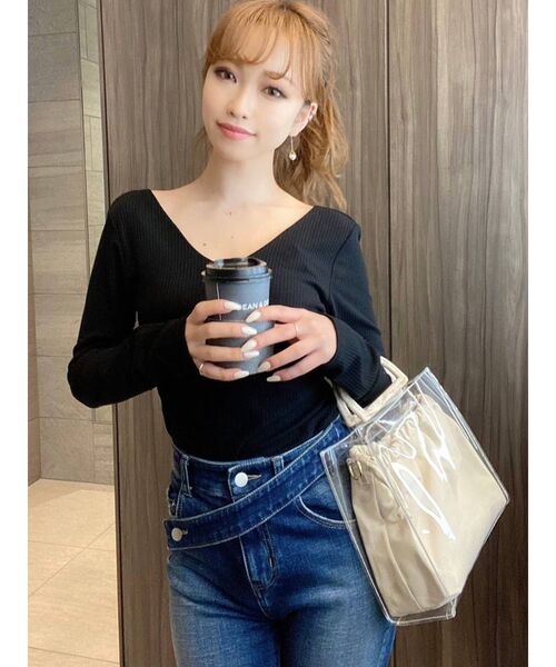 RESEXXY（リゼクシー）の「【IS】バックオープントップス（Tシャツ/カットソー・レディース・ホワイト/ブラック/オレンジ・FREE）」の13枚目の写真