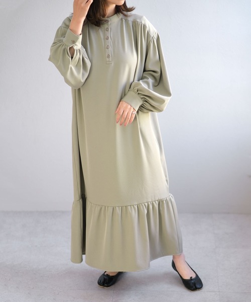 ＡＮＤＪ（アンドジェイ）の「バンドカラー裾切替ツイルワンピース（ワンピース・レディース・アイボリー/ライトカーキ/ベージュ/パープル・M）」の5枚目の写真