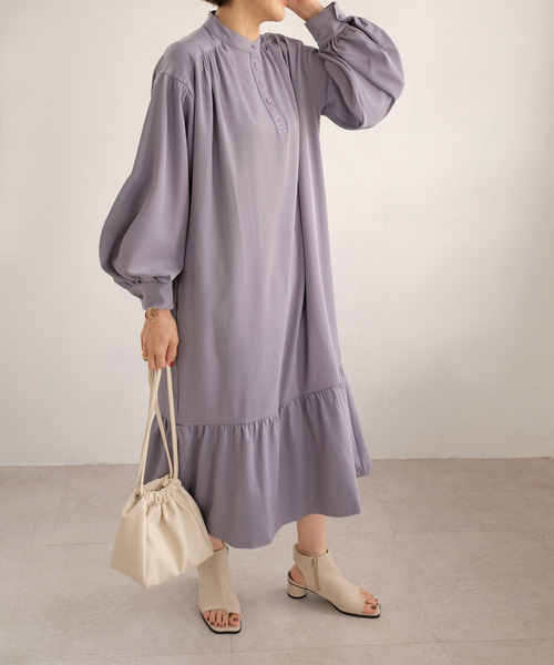 ＡＮＤＪ（アンドジェイ）の「バンドカラー裾切替ツイルワンピース（ワンピース・レディース・アイボリー/ライトカーキ/ベージュ/パープル・M）」の21枚目の写真