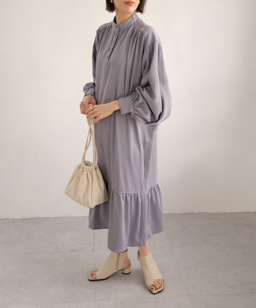 ＡＮＤＪ（アンドジェイ）の「バンドカラー裾切替ツイルワンピース（ワンピース・レディース・アイボリー/ライトカーキ/ベージュ/パープル・M）」の20枚目の写真