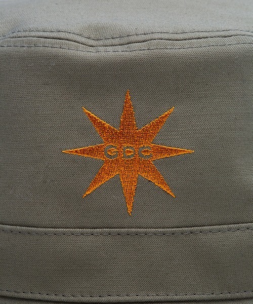 GDC（ジーディーシー）の「LOGO BUCKET HAT（ハット・メンズ・ホワイト/ブラック/カーキ・FREE）」の5枚目の写真
