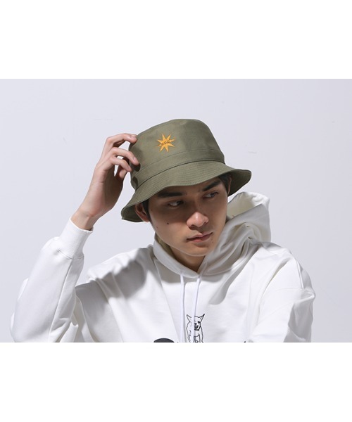 GDC（ジーディーシー）の「LOGO BUCKET HAT（ハット・メンズ・ホワイト/ブラック/カーキ・FREE）」の6枚目の写真