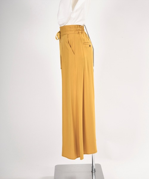 BDONNA（ビドンナ）の「エコフィルビエラ　ウエストゴムワイドパンツ（その他パンツ・レディース・ベージュ/イエロー・MEDIUM）」の8枚目の写真