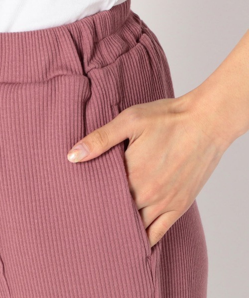 UNRELISH(アンレリッシュ)の「スリットメロウリブカットパンツ(その他パンツ・レディース・ピンク/ブラック/ダークグリーン・MEDIUM)」の9枚目の写真