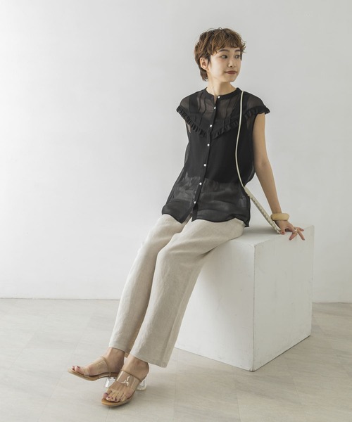 URBAN RESEARCH（アーバンリサーチ）の「ノースリーブ楊柳フリルブラウス（シャツ/ブラウス・レディース・ブラック/ホワイト系その他/ブラック系その他/ライトベージュ・FREE）」の21枚目の写真