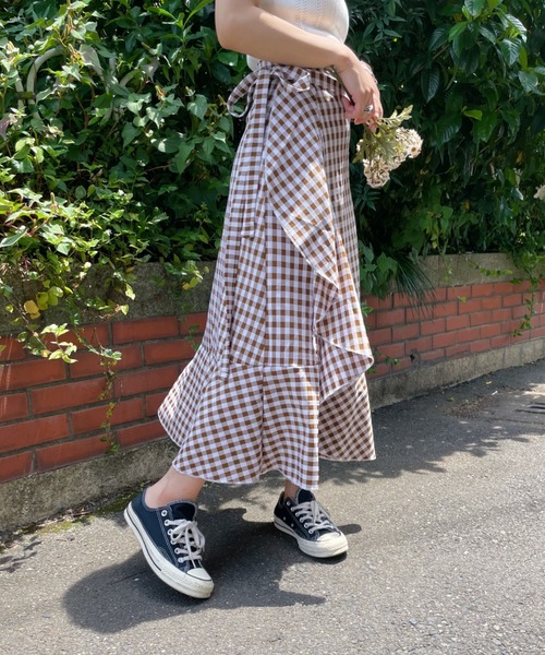at12:03（アットイチニーゼロサン）の「ギンガムチェックラップスカート（スカート・レディース・ブラック/ブラウン/ブルー・FREE）」の20枚目の写真
