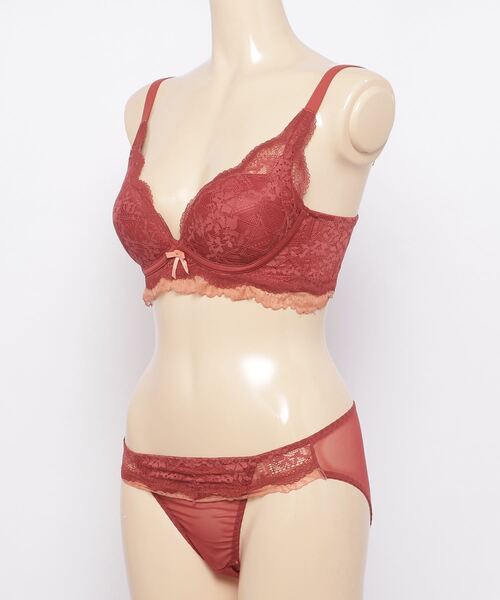 SFW（エスエフダブリュー）の「ノンワイヤー ブラ＆ショーツセット（ブラ&ショーツ・レディース・ブラック/パープル/ダークカーキ/レッド系・LL/S/M/L）」の11枚目の写真