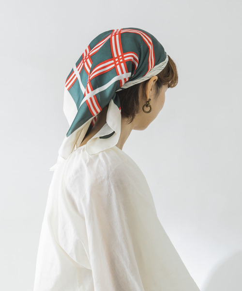 URBAN RESEARCH（アーバンリサーチ）の「アソート柄スカーフ（バンダナ/スカーフ・レディース・ピンク系その他/ブラウン系その他/グリーン系その他・-）」の10枚目の写真