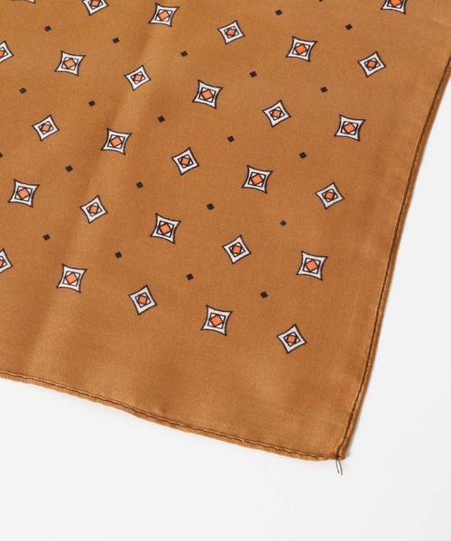 URBAN RESEARCH（アーバンリサーチ）の「アソート柄スカーフ（バンダナ/スカーフ・レディース・ピンク系その他/ブラウン系その他/グリーン系その他・-）」の17枚目の写真