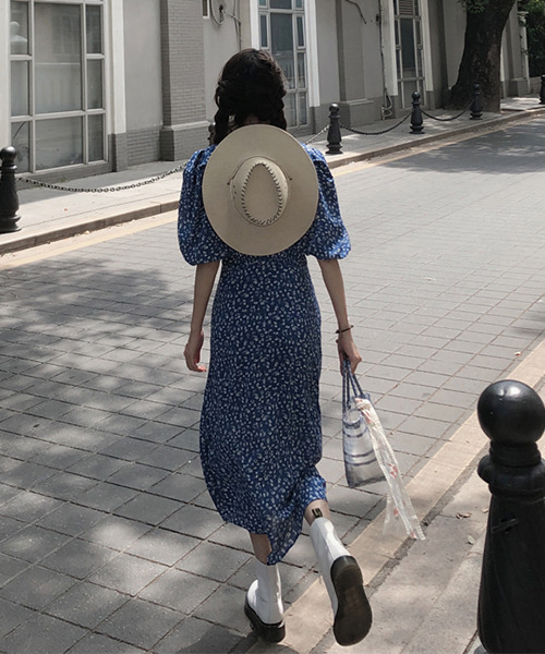 c.u.l(シーユーエル)の「【c.u.l:w】花柄パフスリーブワンピース culw68(ワンピース・レディース・ブラック/ブルー・FREE)」の10枚目の写真