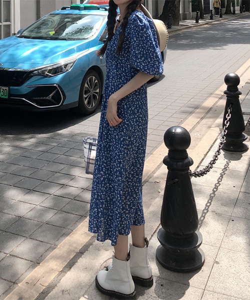 c.u.l(シーユーエル)の「【c.u.l:w】花柄パフスリーブワンピース culw68(ワンピース・レディース・ブラック/ブルー・FREE)」の11枚目の写真