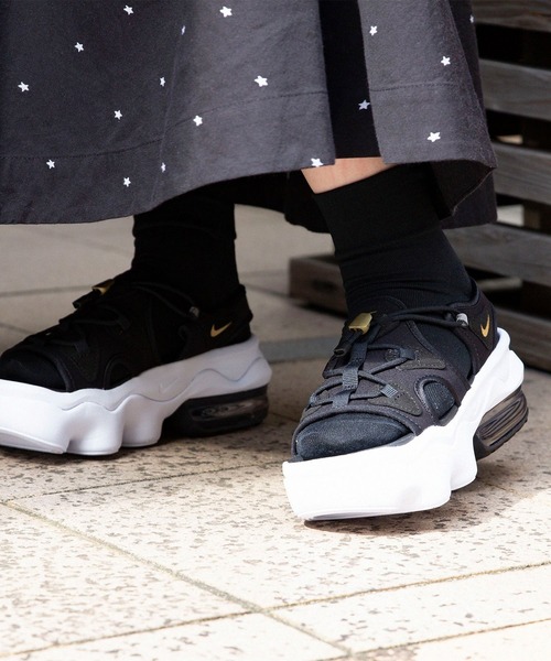NIKE（ナイキ）の「NIKE WMNS AIR MAX KOKO SANDAL CI8798-002
