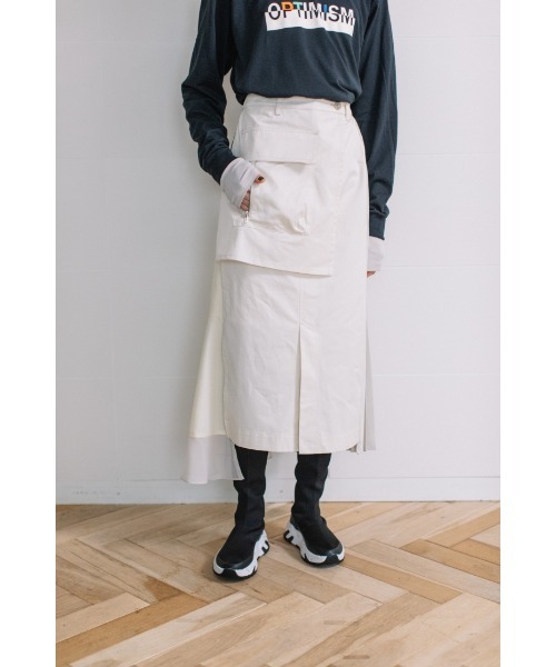 AULA AILA（アウラアイラ）の「プリーツミックスツイルスカート（スカート・レディース・ブラック/カーキ/アイボリー・1/0）」の7枚目の写真