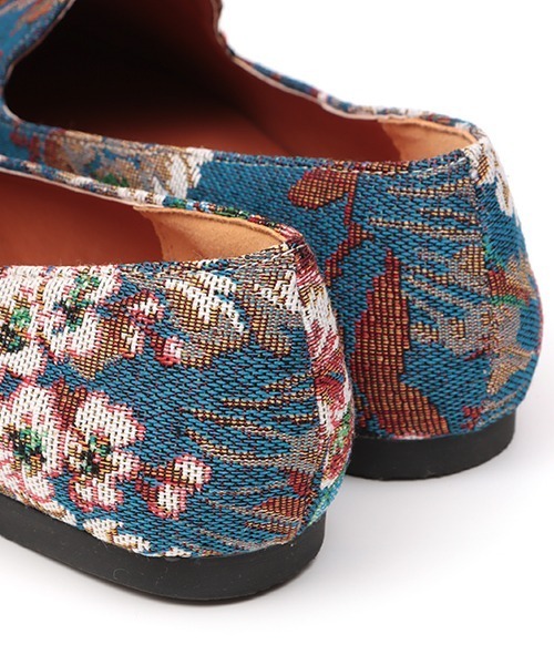 チチカカ（チチカカ）の「エスニックローファーシューズ（ローファー・レディース・ベージュ/ネイビー/オフホワイト・MEDIUM/LARGE）」の21枚目の写真