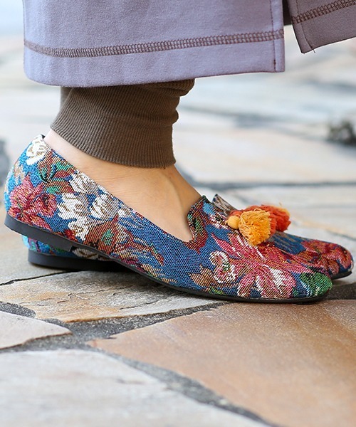 チチカカ（チチカカ）の「エスニックローファーシューズ（ローファー・レディース・ベージュ/ネイビー/オフホワイト・MEDIUM/LARGE）」の11枚目の写真