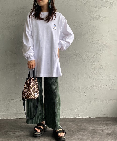 BEN DAVIS（ベンデイビス）の「[BEN DAVIS/ベンデイビス] MINI GORILLA刺繍 ロングスリーブTシャツ（Tシャツ/カットソー・レディース・ホワイト/ダークグリーン/ブラック・M/XL/L）」の20枚目の写真