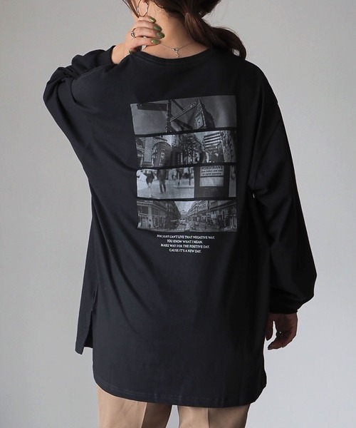 Riberry（リベリー）の「バックフォトプリントロンT（Tシャツ/カットソー・レディース・オフホワイト/スミクロ・FREE）」の4枚目の写真