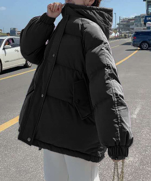 c.u.l(シーユーエル)の「【c.u.l:w】オーバーサイズダウンコート culw83(ダウンジャケット/コート・レディース・ブラック/パープル/ブルー/イエロー/ホワイト・FREE)」の3枚目の写真