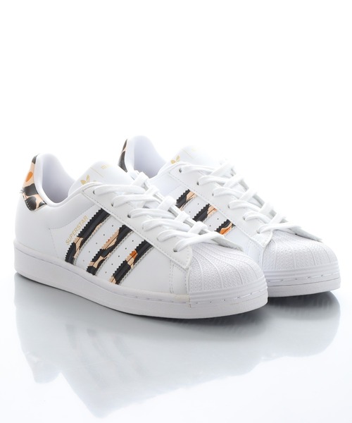 marimekko(マリメッコ)の「marimekko × adidas SUPERSTAR W マリメッコ スーパースター(スニーカー・レディース・ホワイト・25.0cm/24.0cm/23.5cm/24.5cm/22.5cm/23.0cm)」の2枚目の写真