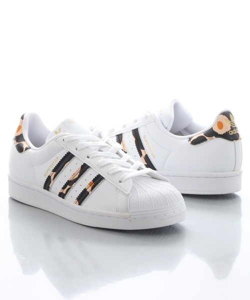 marimekko(マリメッコ)の「marimekko × adidas SUPERSTAR W マリメッコ スーパースター(スニーカー・レディース・ホワイト・25.0cm/24.0cm/23.5cm/24.5cm/22.5cm/23.0cm)」の3枚目の写真