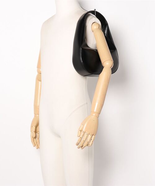 STELLA McCARTNEY(ステラマッカートニー)の「Small Stella LOGO Shoulder / スモール ステラロゴ ショルダー(ショルダーバッグ・レディース・ホワイト/ブラック/ベージュ/ピンク系その他・ONE SIZE)」の10枚目の写真