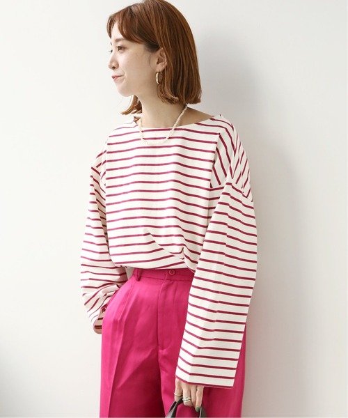 Simplicite（サンプリシテ）の「バスクボーダースリットプルオーバー（Tシャツ/カットソー・レディース・ブラック/ピンク・FREE）」の4枚目の写真