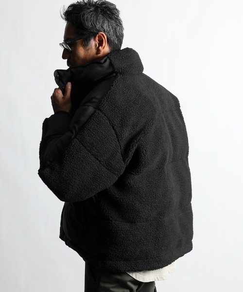 The DUFFER of ST.GEORGE(ザダファーオブセントジョージ)の「BACK BOA PUFFER BZ:ボア切替 中綿入りアウター(ダウンジャケット/コート・メンズ・ブラック・SMALL/MEDIUM/LARGE/X-LARGE)」の2枚目の写真