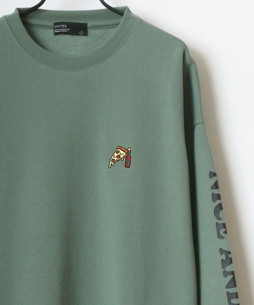 Lazar(ラザル)の「Pizza & Hamburger 別注 裏起毛 ビッグシルエット ワンポイント 刺繍 袖プリント スウェット トレーナー(スウェット・メンズ・ホワイト/ブラック/ベージュ/ブルー/グリーン/ホワイト系その他/ブラック系その他/ブルーグリーン・LL/M/L)」の6枚目の写真