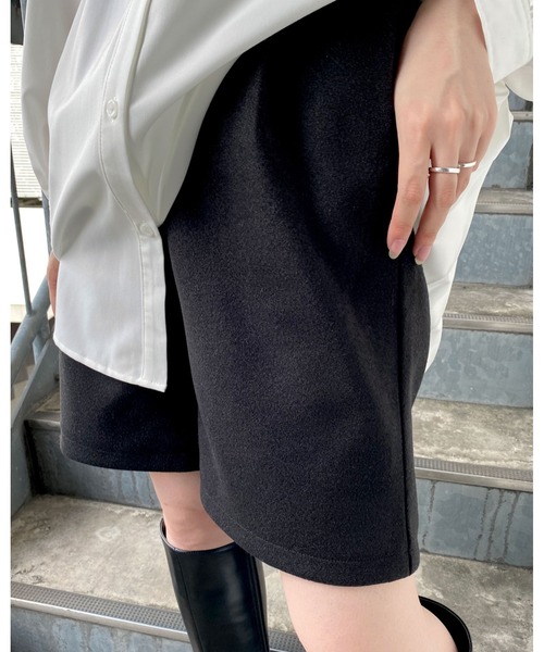 MLI'A（エムリア）の「フェイクウールショート／パンツ（その他パンツ・レディース・ブラック/グリーン/ライトベージュ・FREE）」の5枚目の写真