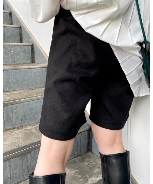 MLI'A（エムリア）の「フェイクウールショート／パンツ（その他パンツ・レディース・ブラック/グリーン/ライトベージュ・FREE）」の15枚目の写真