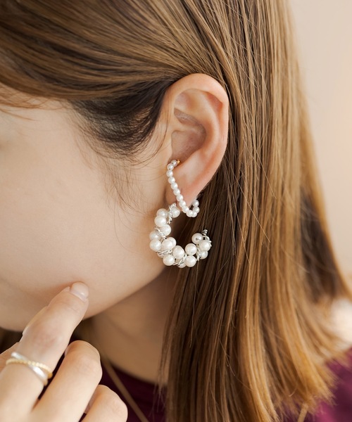 ANOH（アノー）の「パールツイストピアス（ピアス（両耳用）・レディース・シルバー/ゴールド・FREE）」の9枚目の写真