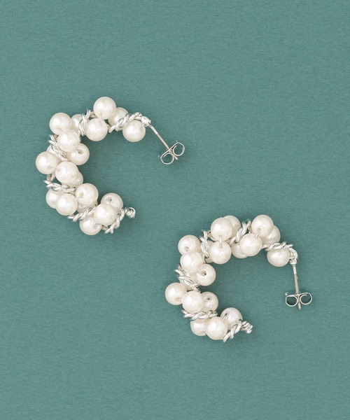 ANOH（アノー）の「パールツイストピアス（ピアス（両耳用）・レディース・シルバー/ゴールド・FREE）」の12枚目の写真