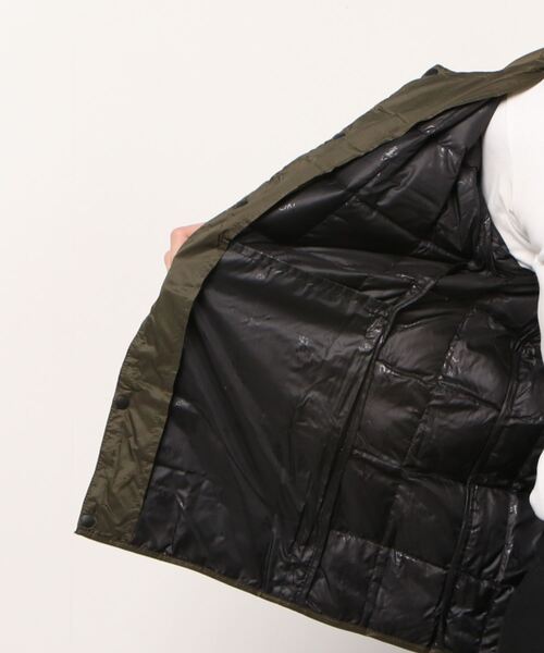 Gramicci(グラミチ)の「【GRAMICCI × TAION】INNER DOWN JACKET(ダウンジャケット/コート・メンズ・ブラック/ベージュ/オリーブ・X-LARGE/SMALL/LARGE/XX-LARGE/MEDIUM)」の4枚目の写真