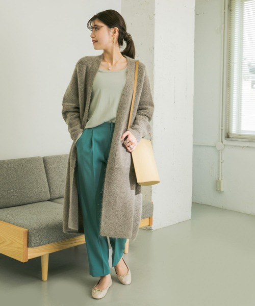 URBAN RESEARCH（アーバンリサーチ）の「Uネックロングスリーブカットソー（Tシャツ/カットソー・レディース・チャコールグレー/グレー系その他/ホワイト・FREE）」の15枚目の写真