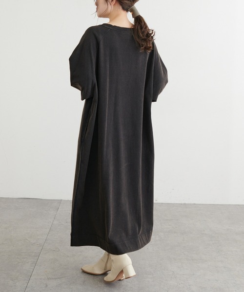 PUAL CE CIN（ピュアルセシン）の「パウダー加工チュニック（ワンピース・レディース・ブラック/グレー/ベージュ/ブルー・FREE）」の22枚目の写真