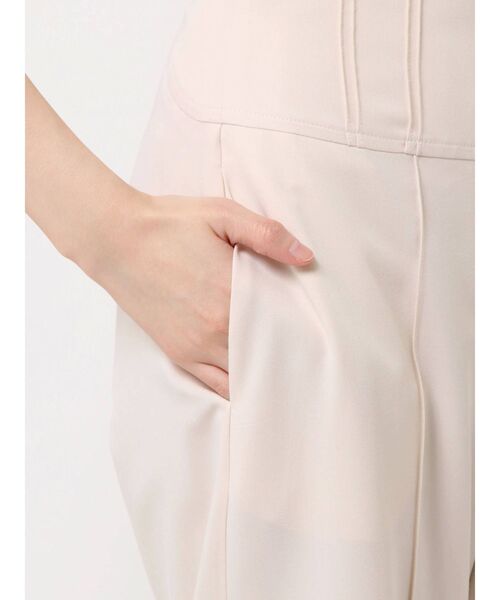 LAGUNAMOON(ラグナムーン)の「ウエストピンタックデザインパンツ(その他パンツ・レディース・アイボリー/ピンク/ベージュ・SMALL/MEDIUM)」の9枚目の写真