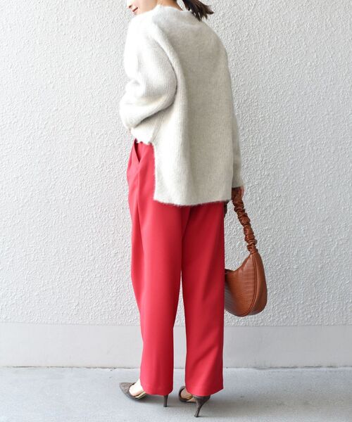 SHIPS(シップス)の「*〈手洗い可能/吸水速乾〉2タックハイウエストカラーパンツ◇(その他パンツ・レディース・チャコールグレー/ライトグレー/レッド/グリーン・SMALL/MEDIUM/LARGE)」の20枚目の写真