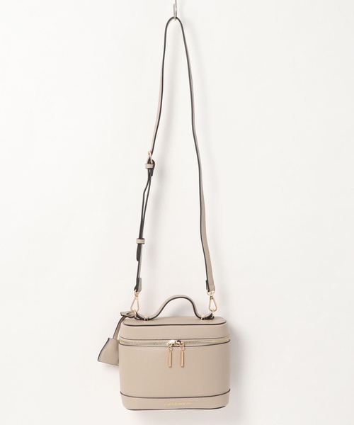 LITTLE ACCESSORIES（リトルアクセサリーズ）の「トップハンドルバニティーバッグ　ショルダー付き（ショルダーバッグ・レディース・ブラック/グレイッシュベージュ・フリー）」の18枚目の写真