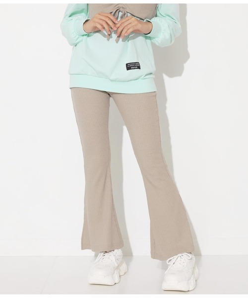 ANAP GｉRL（アナップガール）の「リブフレアパンツ（その他パンツ・キッズ・グレー/ベージュ/ブラック・XS/S/M）」の12枚目の写真