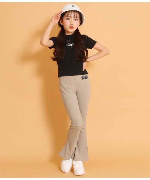 ANAP GｉRL（アナップガール）の「リブフレアパンツ（その他パンツ・キッズ・グレー/ベージュ/ブラック・XS/S/M）」の4枚目の写真