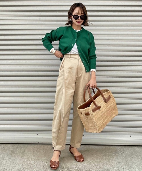 ReNorm(リノーム)の「【pocoコラボ】タックテーパードパンツ(スラックス・レディース・カーキ/ベージュ・S/M)」の6枚目の写真